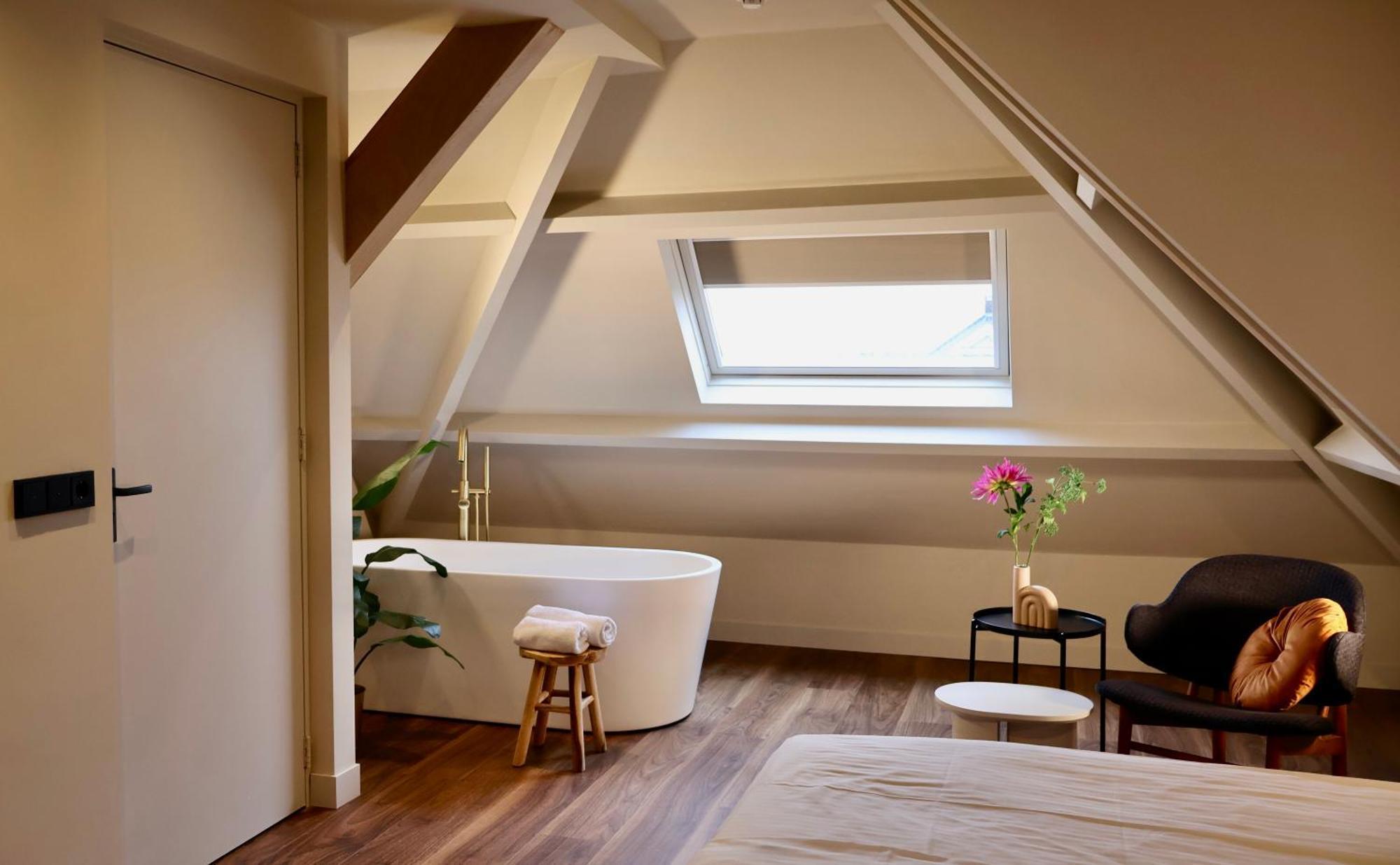 Hotel Moeke Mooren 4*