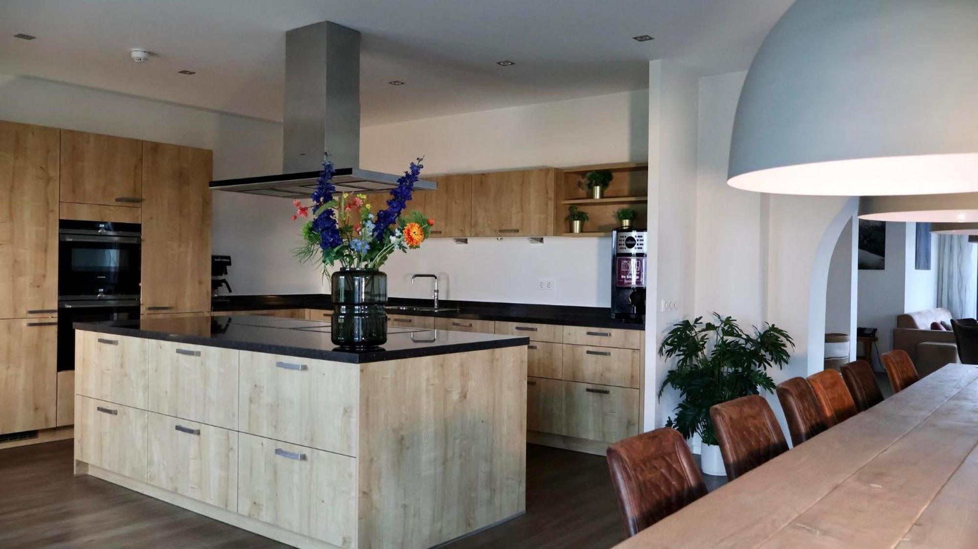Moeke Mooren Hotel 4*
